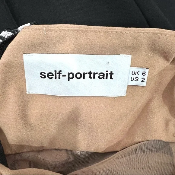 Self Portrait Lilac Guipure Floral Lace Sleeveless Jumpsuit - Picture 8 of 15